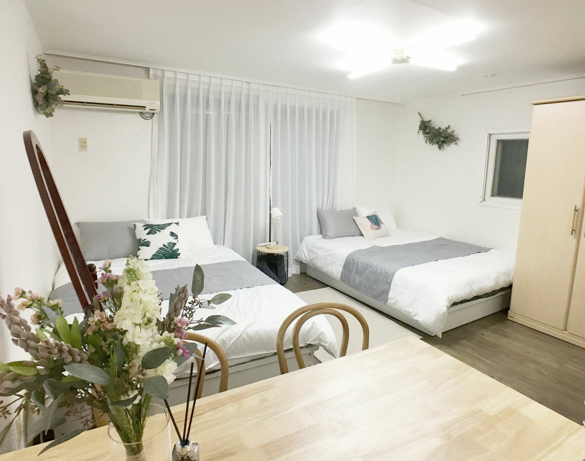 Ferienwohnung Sunny House Hongik Snt 1Mins Seoul Exterior foto